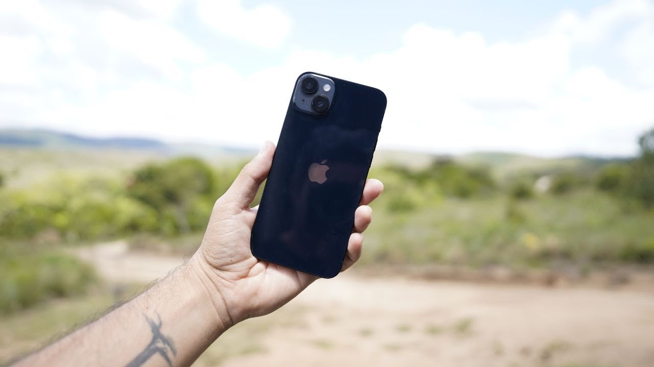 Iphone 14 plus vale a pena em 2025?  Compre e se arrependa!