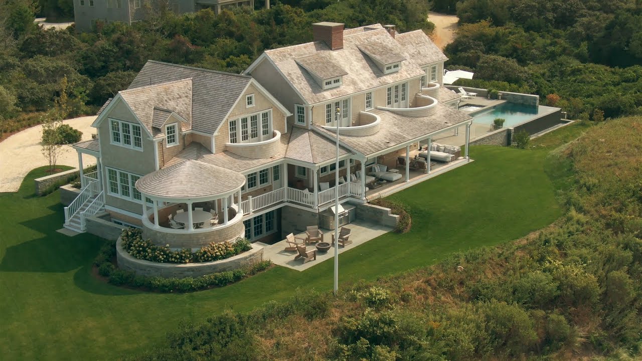 Mansion In Nantucket, MA, Completed For Blue Claw Associates
