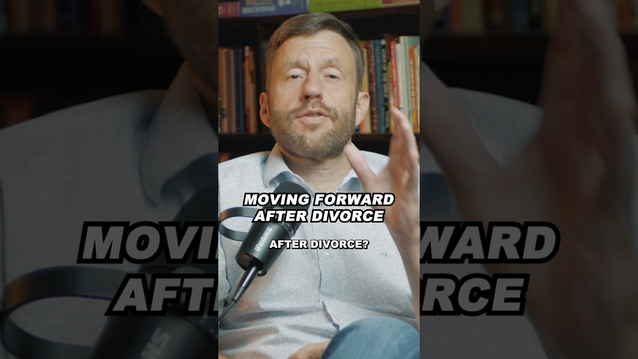 This is how to move forward in your life after divorce. #divorce #marriage #christian