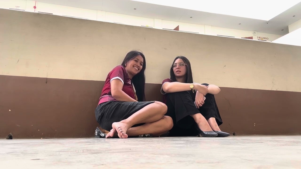 Lociana and shahaini are late today😂😂😂