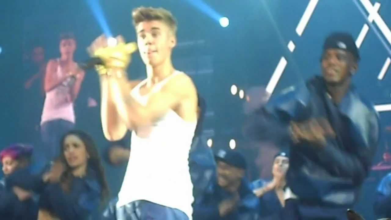 Justin Bieber, Boyfriend (takes his shirt off), Nottingham 02/03/13