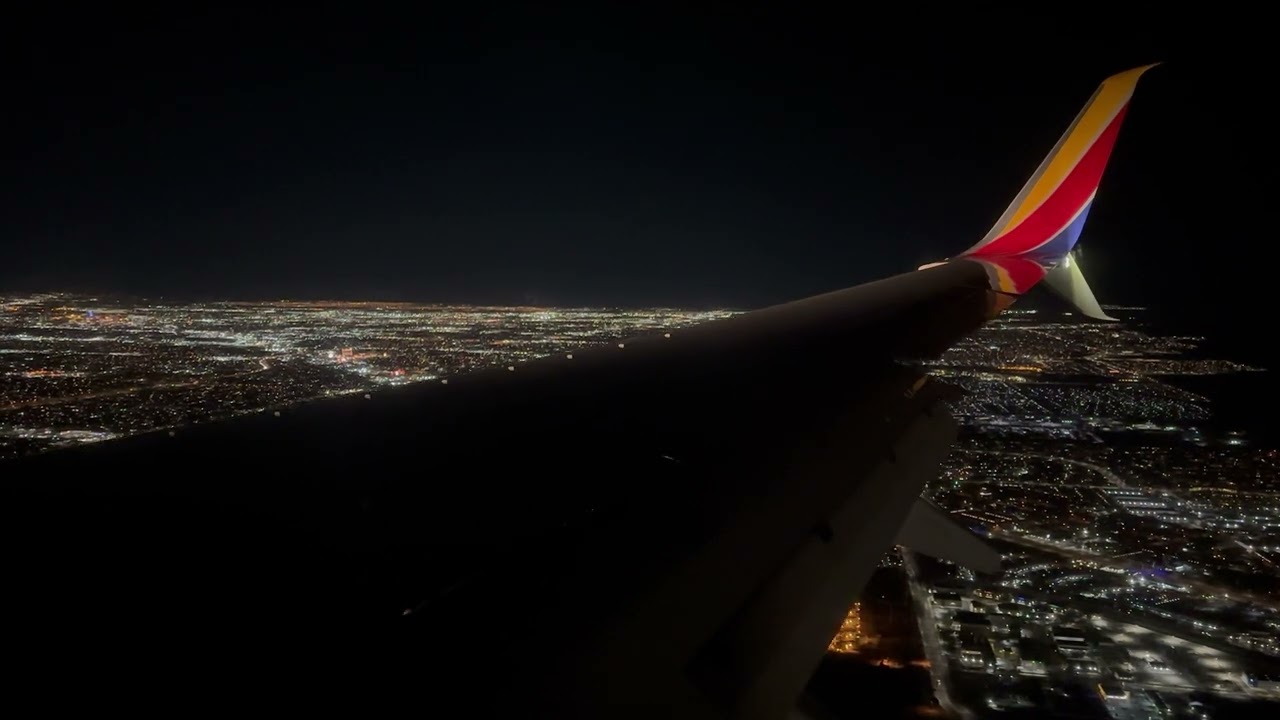 Southwest Airlines Boeing 737-800 Landing into Las Vegas (WITH GO AROUND)