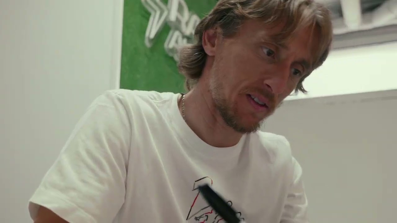 LUKA MODRIĆ | Inside The Signing!