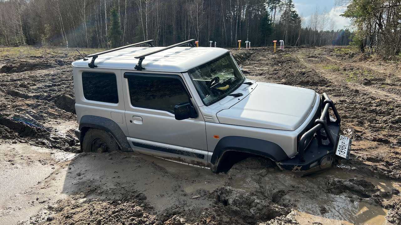 Сломали Suzuki Jimny, бездорожье сразу за домом!