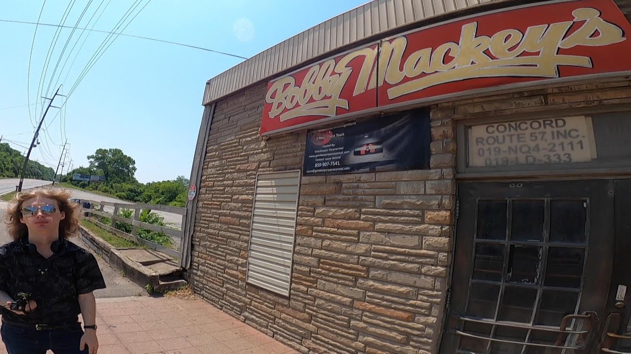 Bobby Mackey's Music World, dpi episode 10
