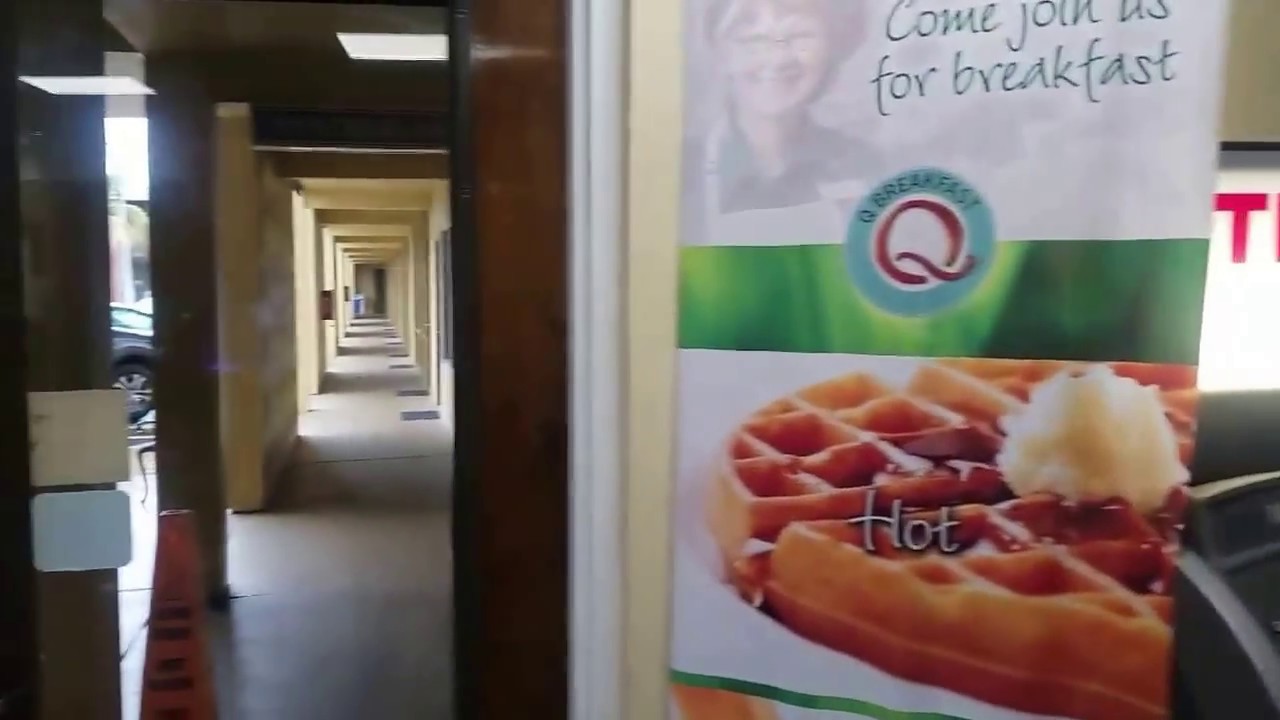 QUALITY INN AIRPORT / CRUISEPORT ROOM REVIEW 2017