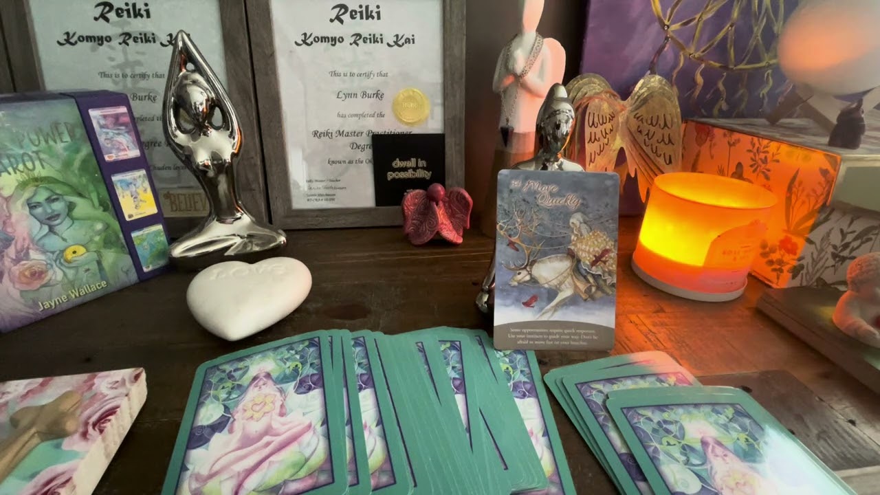 DAILY MESSAGE 💌Take the leap. MOVE QUICKLY. Trust you are safe and protected!! 