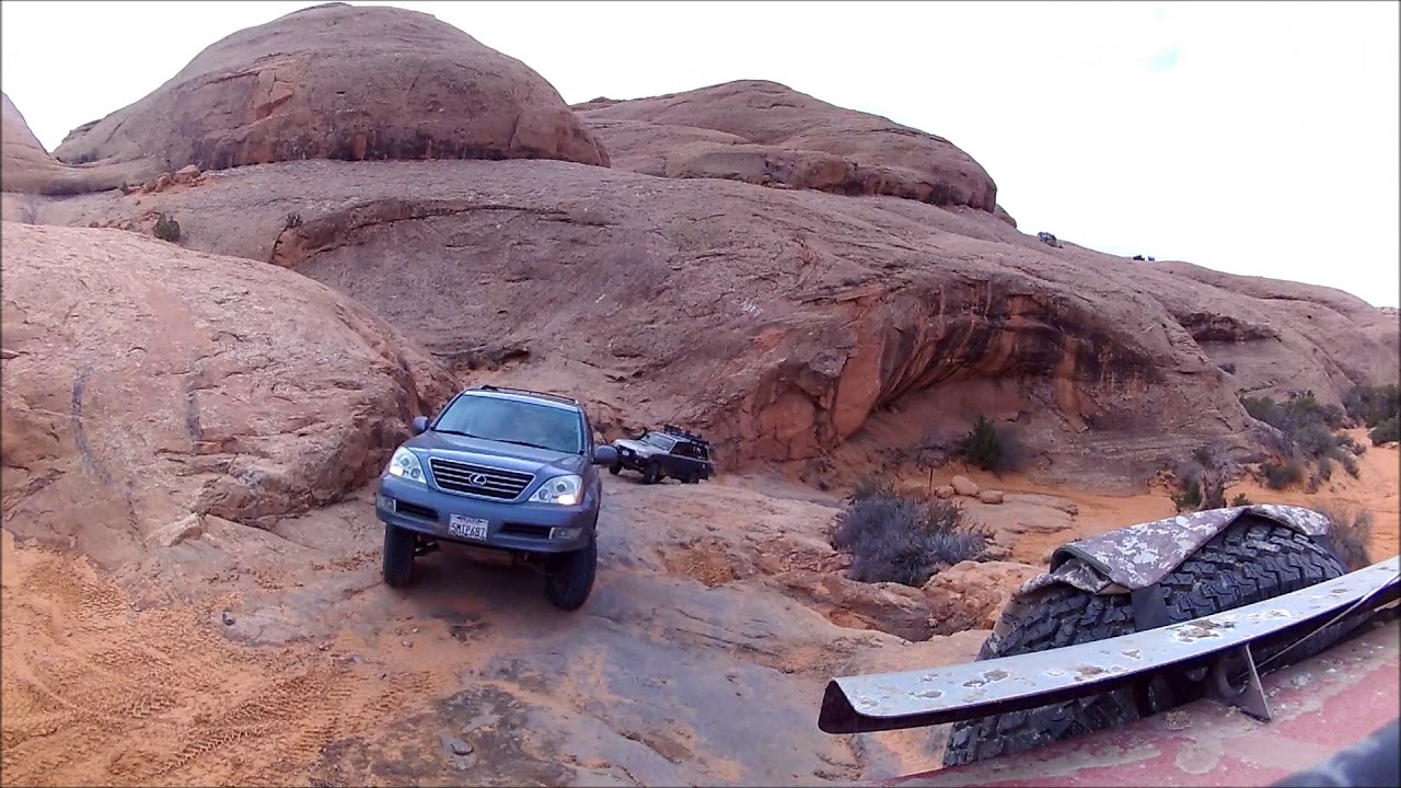 Lexus on Moab's Poison Spider Trail