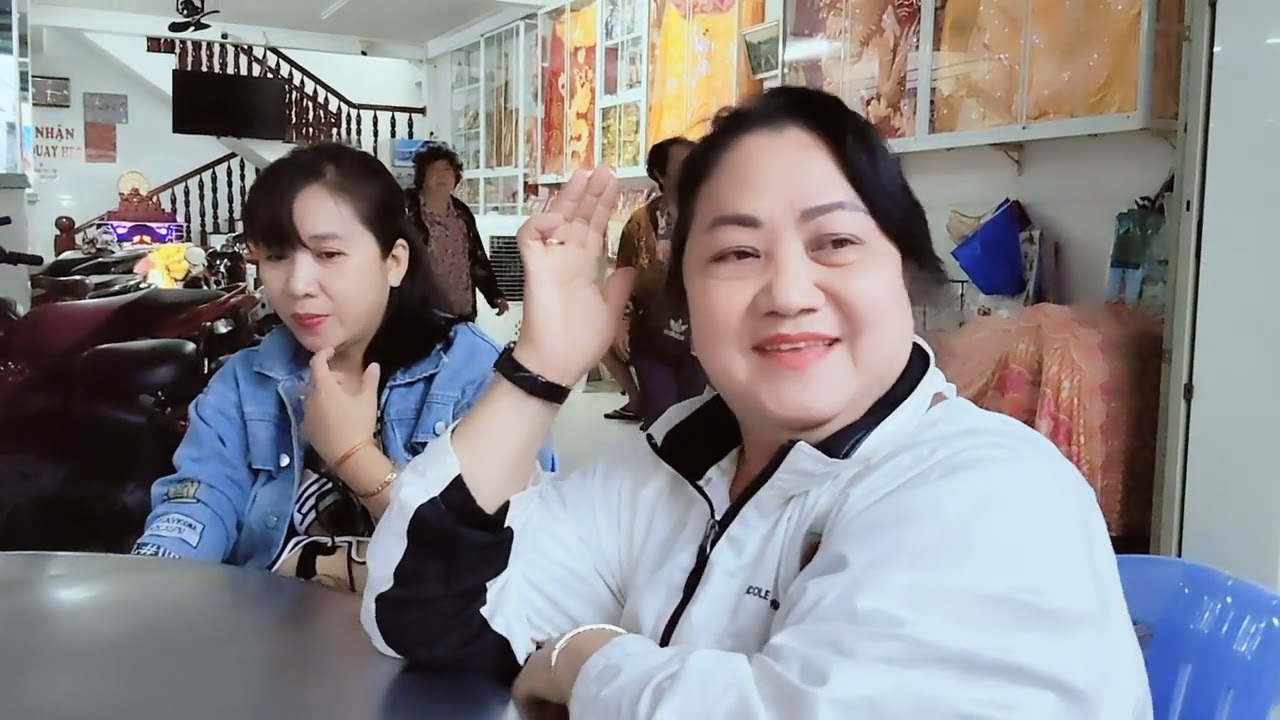 Vlog 158_Đi Ăn Sáng Tại Quán Cơm Anh Minh Thành Phố Châu Đốc Tỉnh An Giang (Năm 2025)