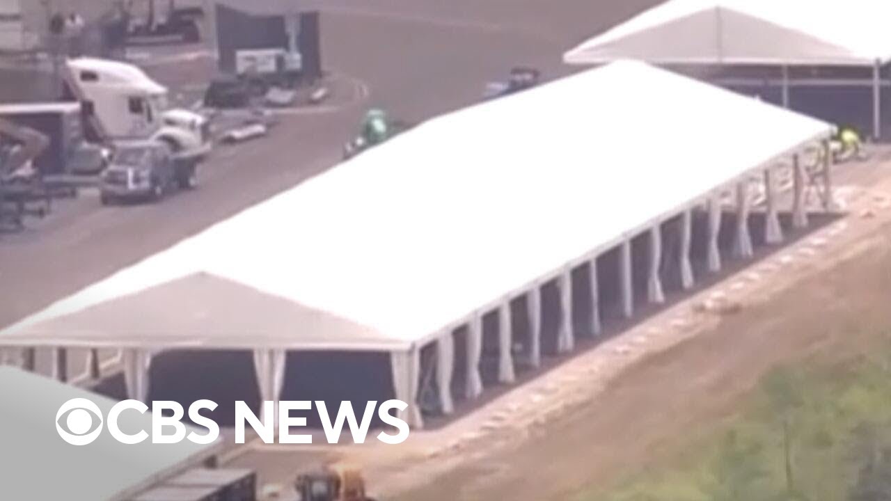 First group of detainees arrive at 