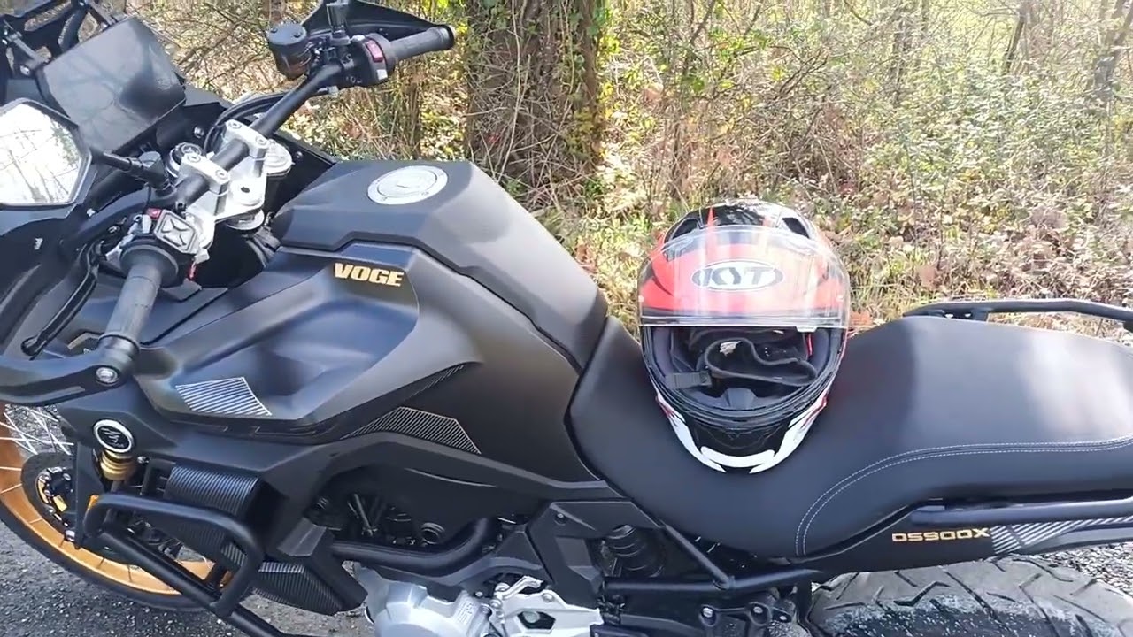 VOGE 900 DSX une moto premium chinoise.