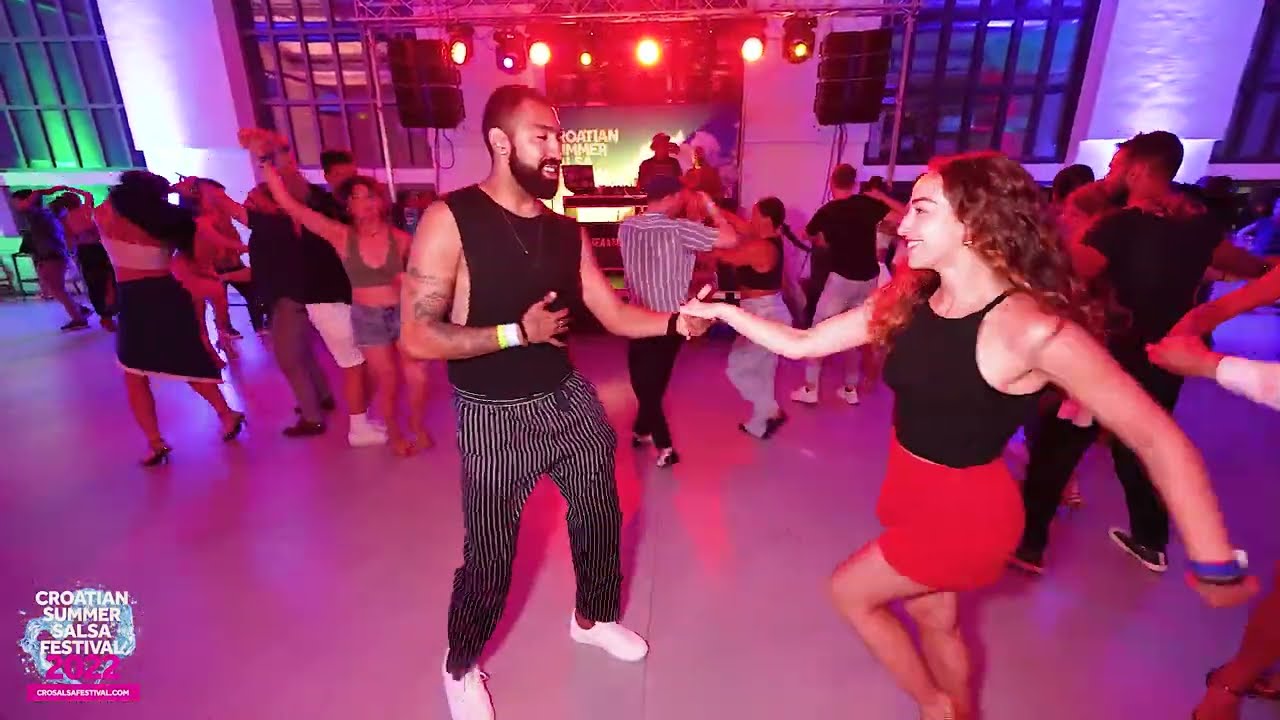 Eddie Henrique & Laura Valentini - social dancing @ CSSF 2022, Rovinj