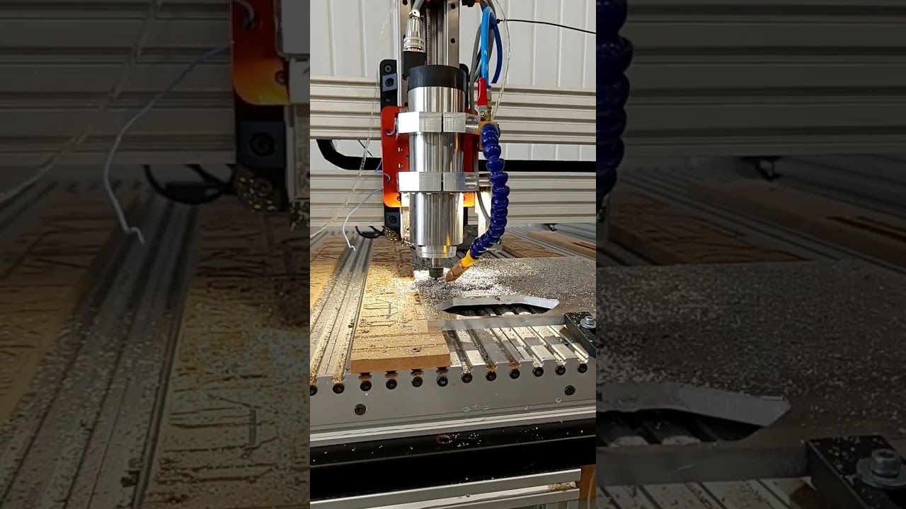 Frezarka CNC do aluminium ? Domowa frezarka CNC | Lead CNC 1010 i aluminium | #shorts #cnc #diy