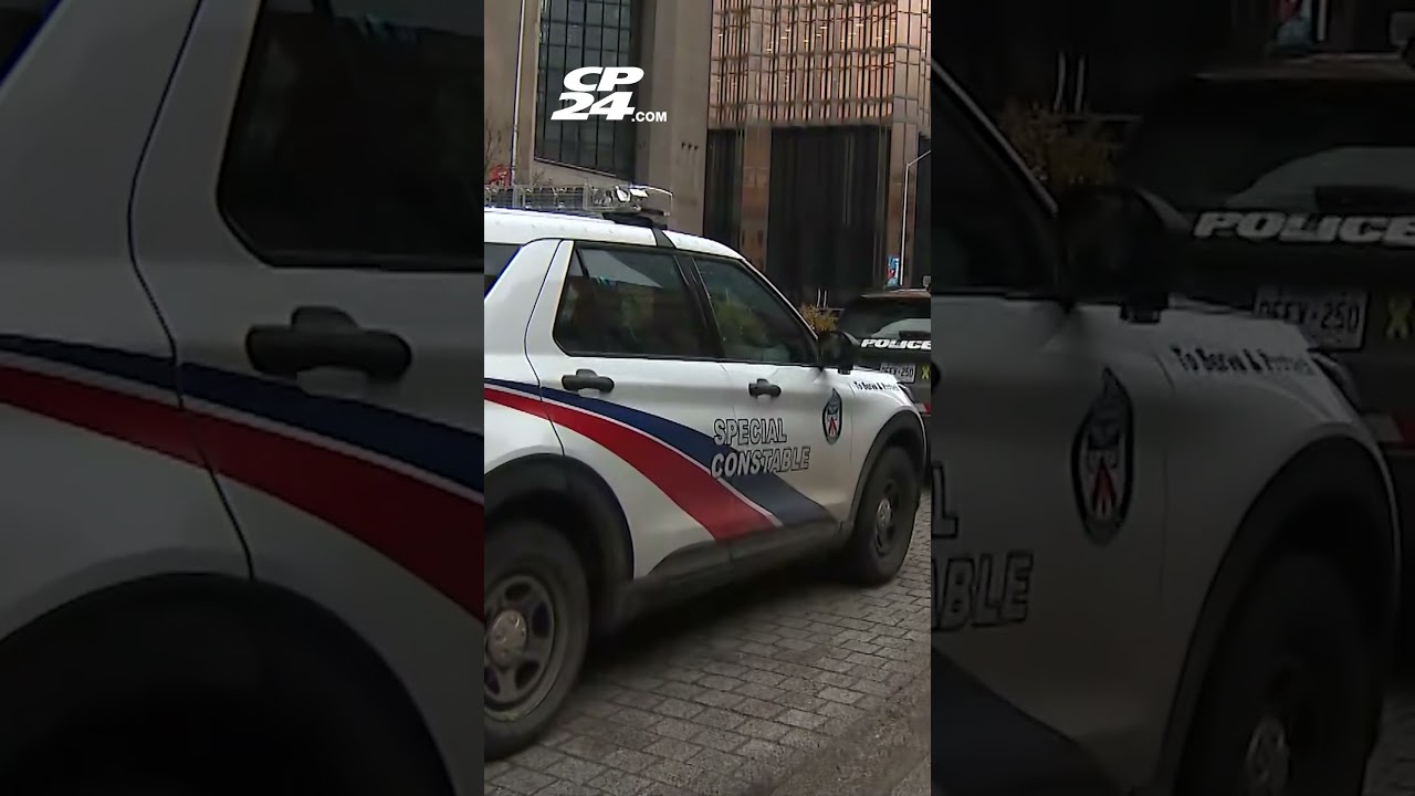 Мужчина получил ножевое ранение на вокзале Юнион-стейшн, подозреваемый задержан.
