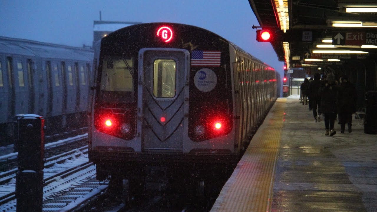 R160B (G) leaving Ditmas Avenue