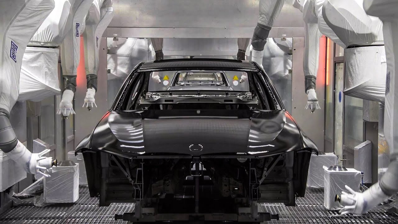 How is a new car painted at the factory ? // BMW Paint Shop
