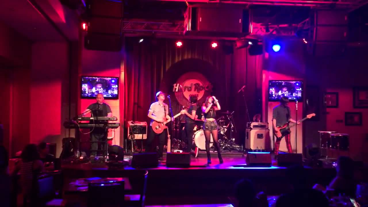 BUG SHOW @ HARD ROCK CAFE MACAU OKTOBER 19TH 2015