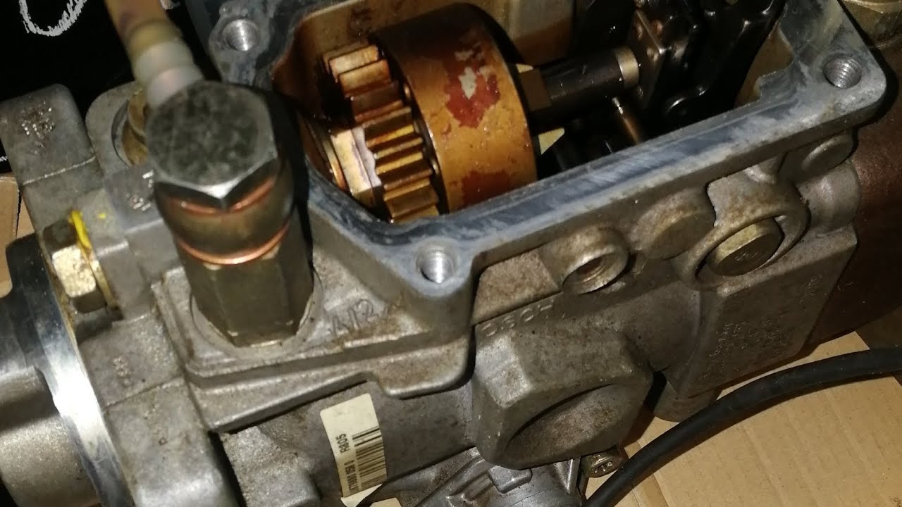 Einspritzpumpe Undicht, Verstellwelle eingelaufen, was nun....👿....... ...... #dieselengine #diy