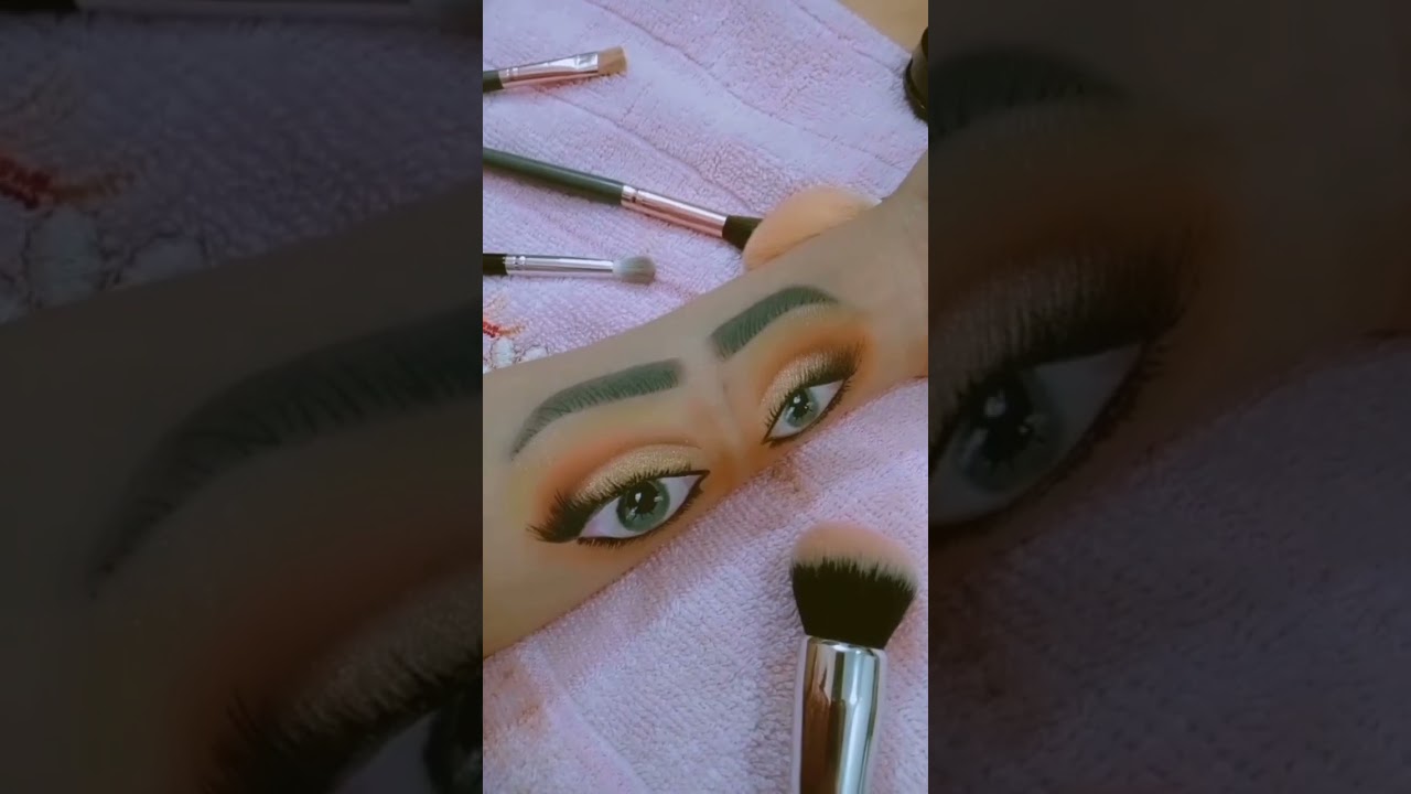 eyemakeup on hand #makeup #easycutcrease