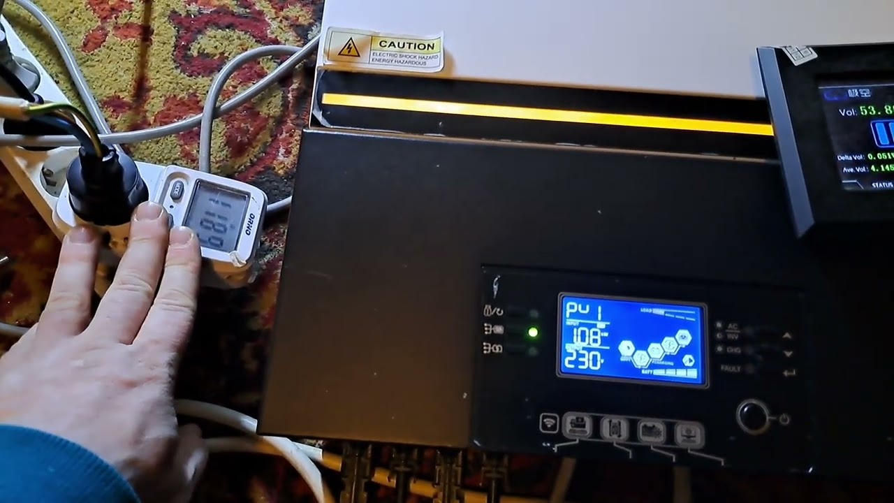 Reparatie / Test / Service  invertor solar Max- 8kw defect provocat  infiltratii apa