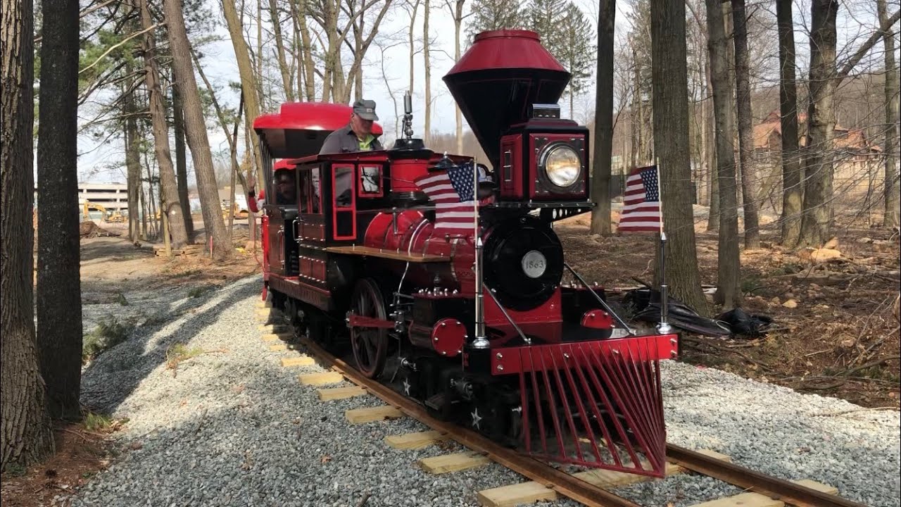Railfanning the New Section of the Essex County Turtle Back Zoo Railroad