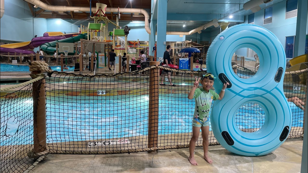 Splashers of the South Seas @ Canad Inns, Grand Forks, USA