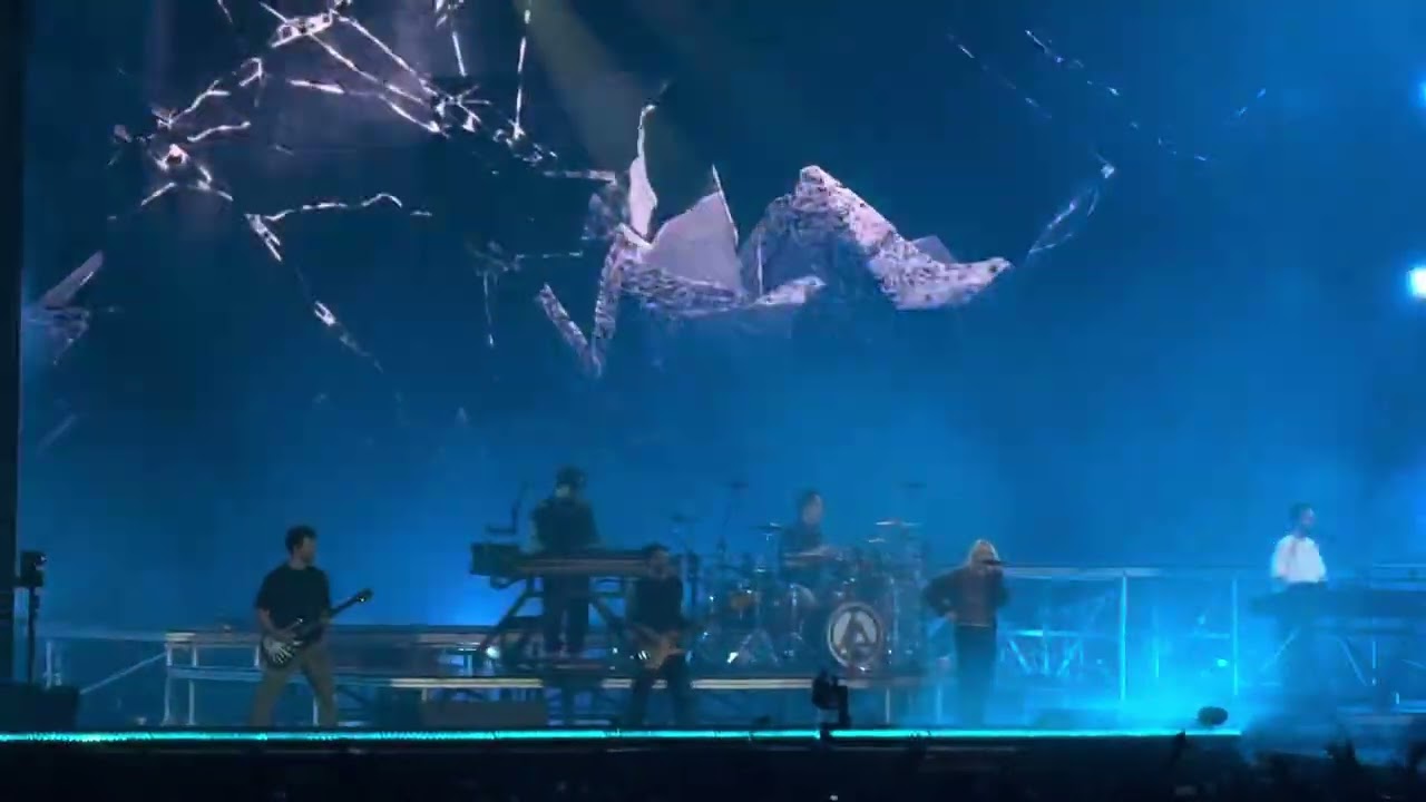 Linkin Park – Lost/Breaking The Habit (@ Paris La Défense, Paris, 03.11.24)