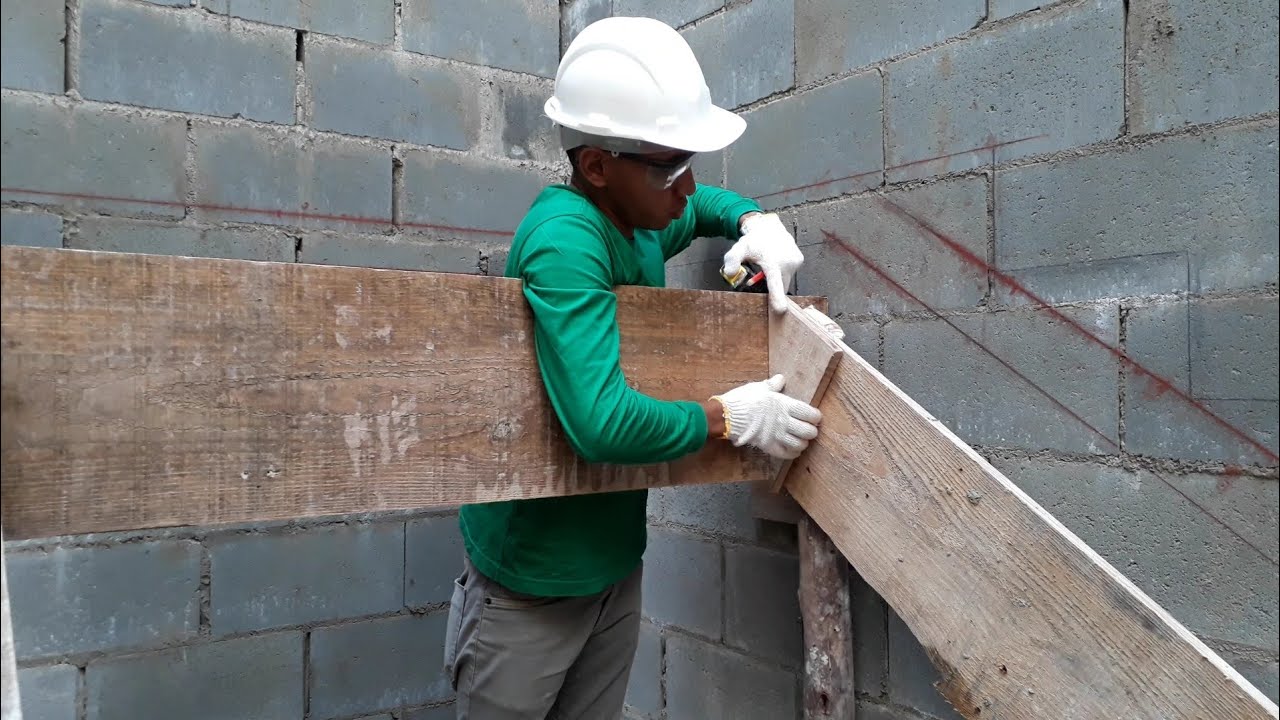 Como Fazer os Cortes  em Graus de uma Escada de Maneira muito Fácil e Prático.( parte 3)