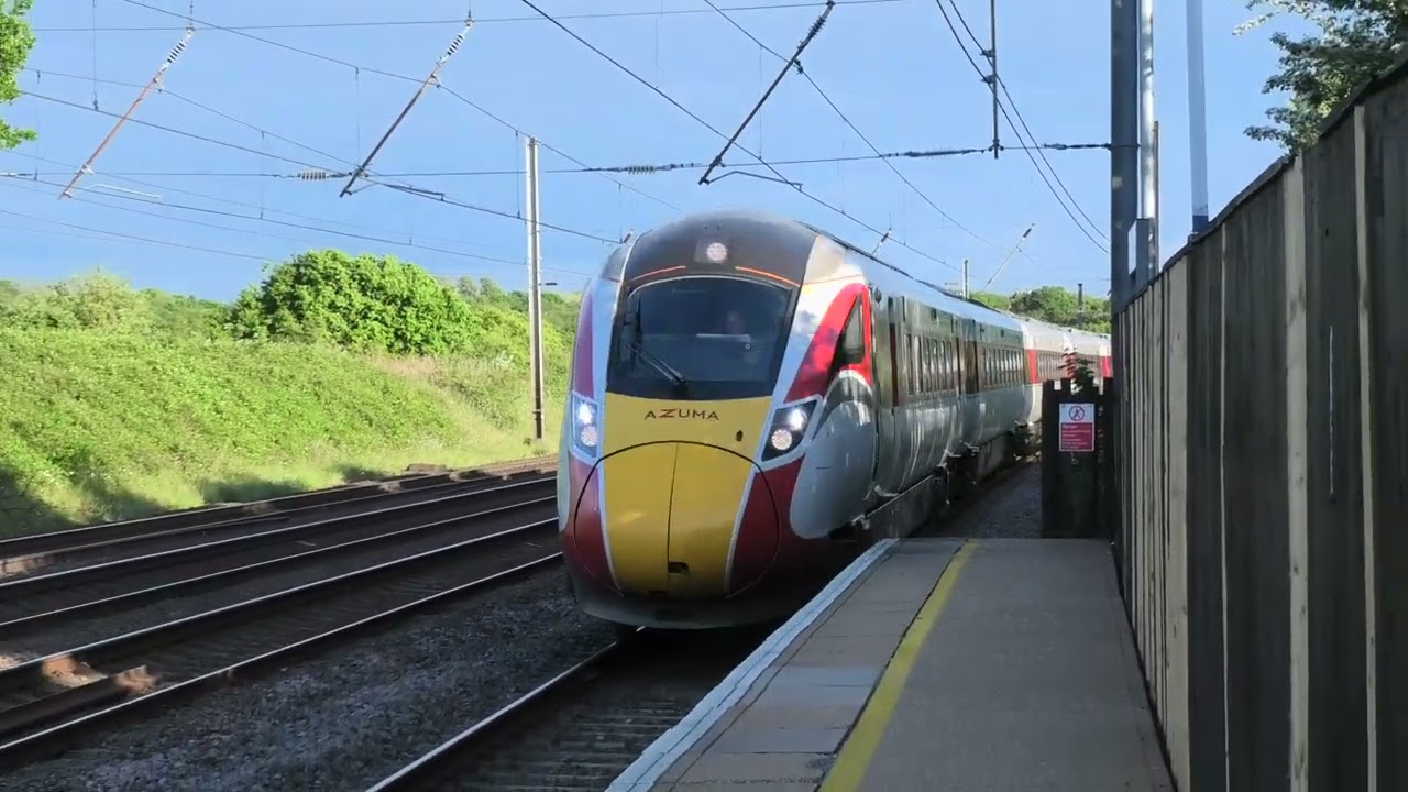 Chaos on the ECML at Potters Bar and Welham Green 12/05/22!