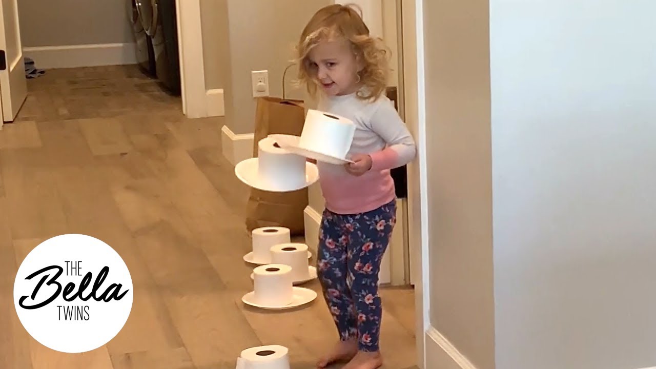 Birdie's TOILET PAPER ART!?
