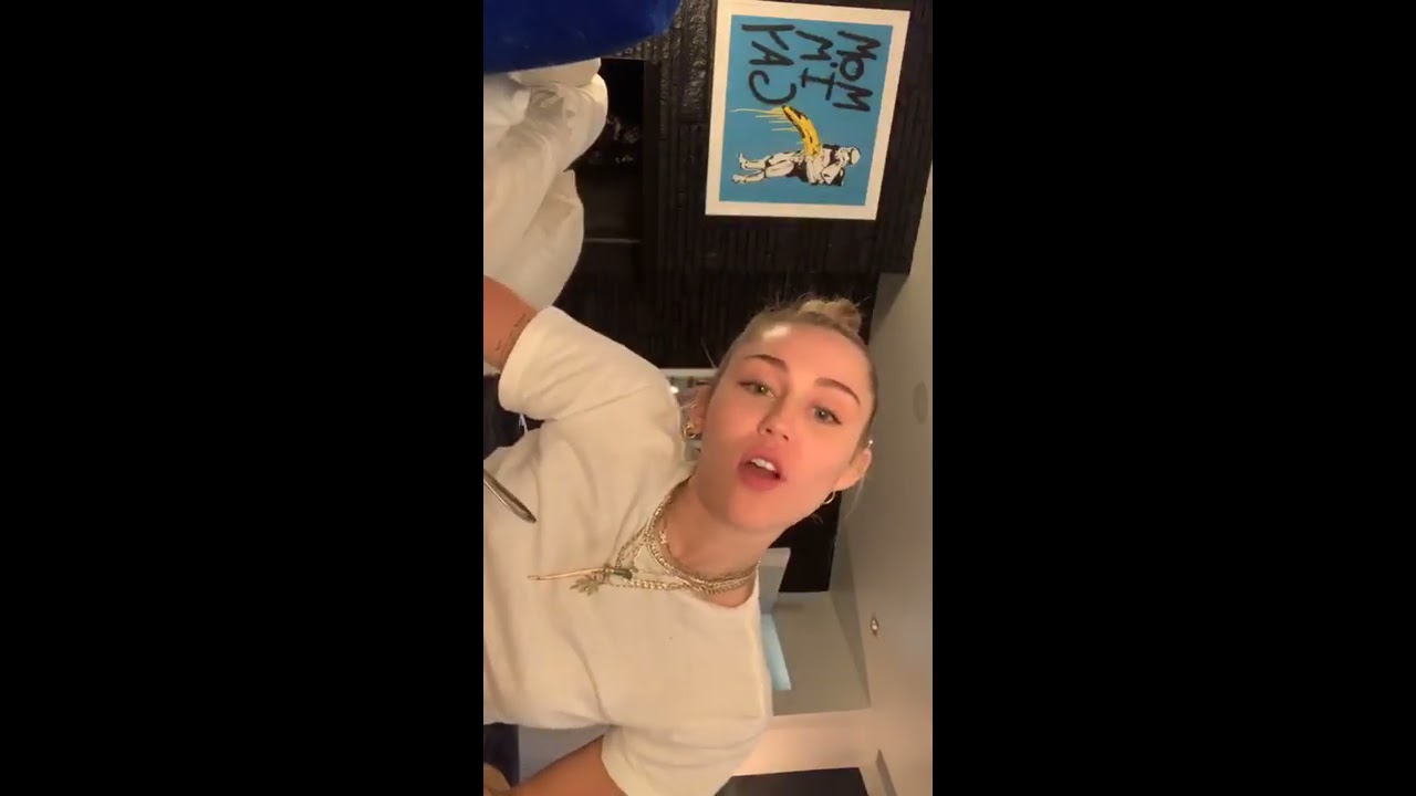 Miley Cyrus - Instagram Live (October 20, 2019) #3