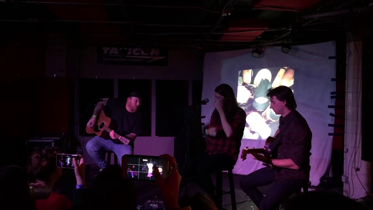 Jamie All Over - Mayday Parade (featuring Jason Lancaster) Acoustic
