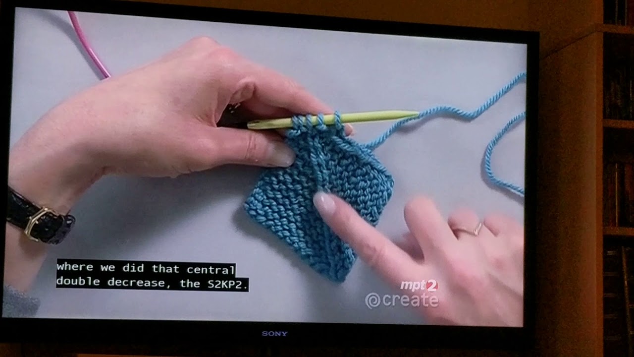 Knitting mitred square