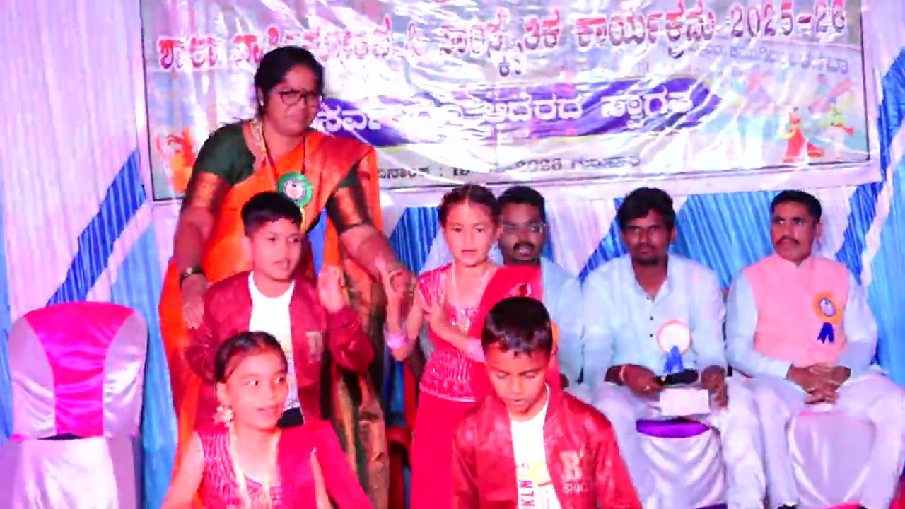 Retro song remix (4th Std) #kabbur #kabburpmshri #pmshri #haveri #retrosongs 