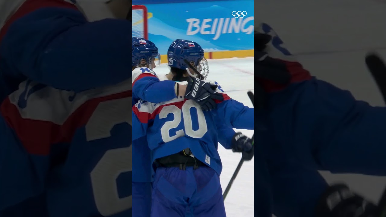 Juraj Slafkovský leading his team to Olympic Hockey history!