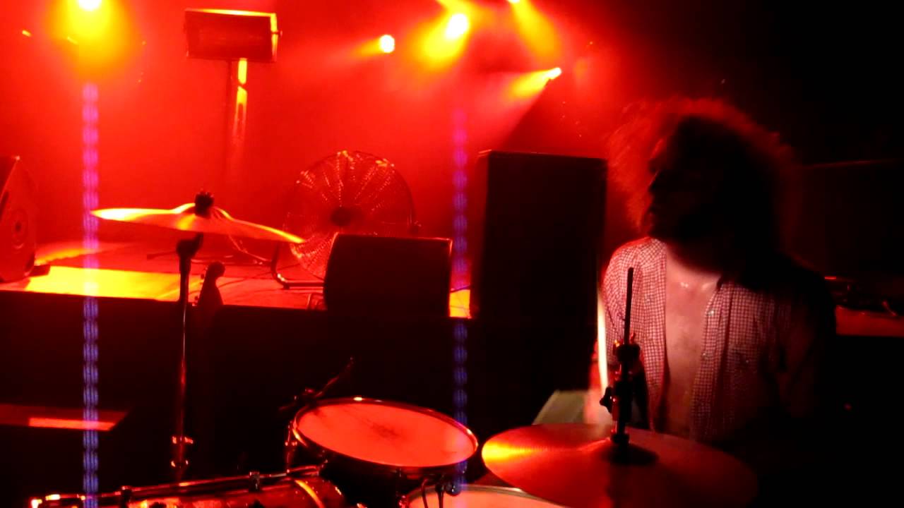 Chateau Brutal - Fountain Woman