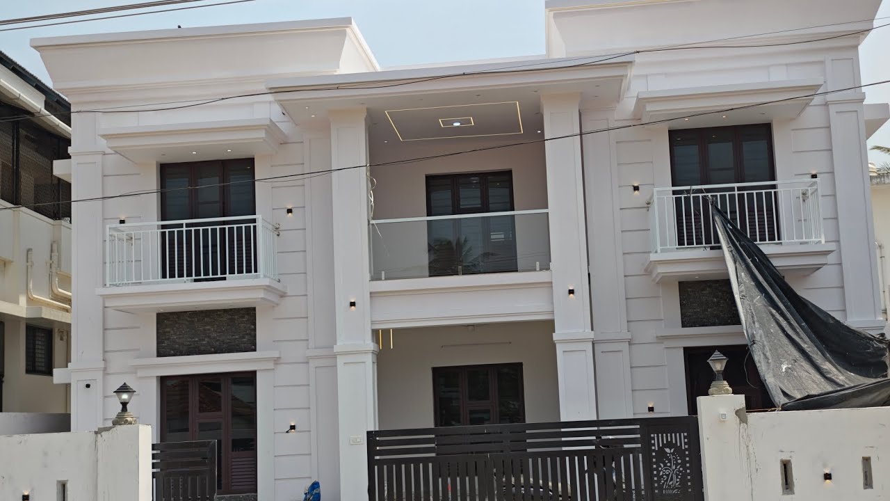 House for sale in Thrissur.6 km to Thrissur......#home #house #houseforsale #villa