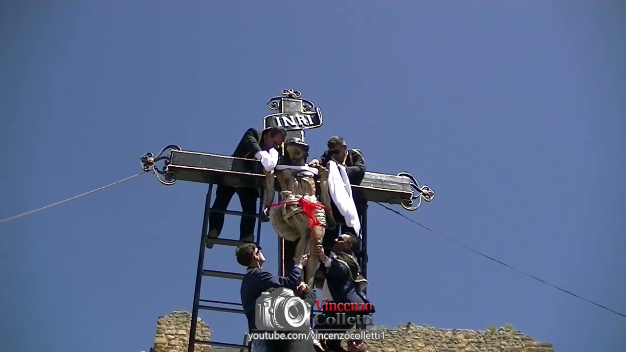 Burgio Venerdi Santo 2025 processione dell'Urna