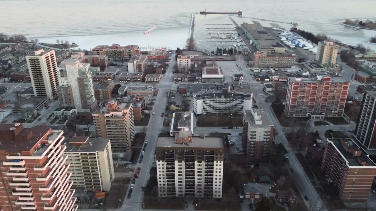Memorial Park Mississauga Port Credit Jan2022