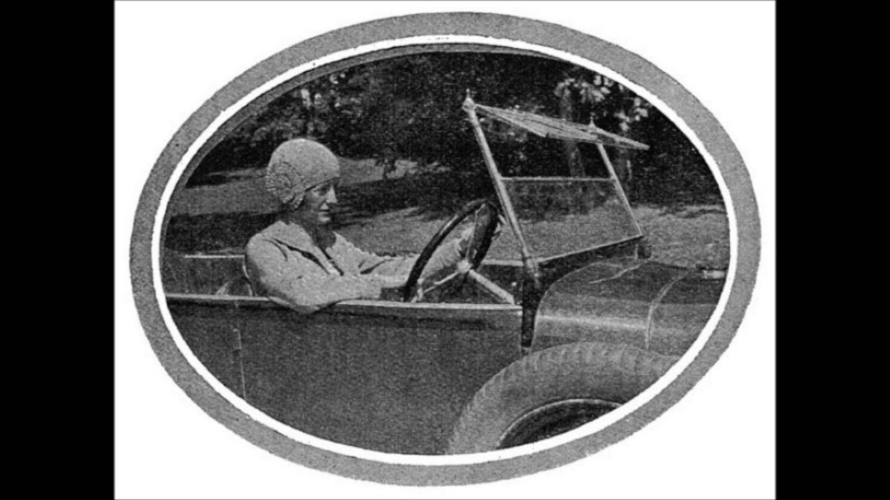 Autotytt&ouml;, Veli Lehto ja Dallap&eacute;-harmonikkaorkesteri v.1933