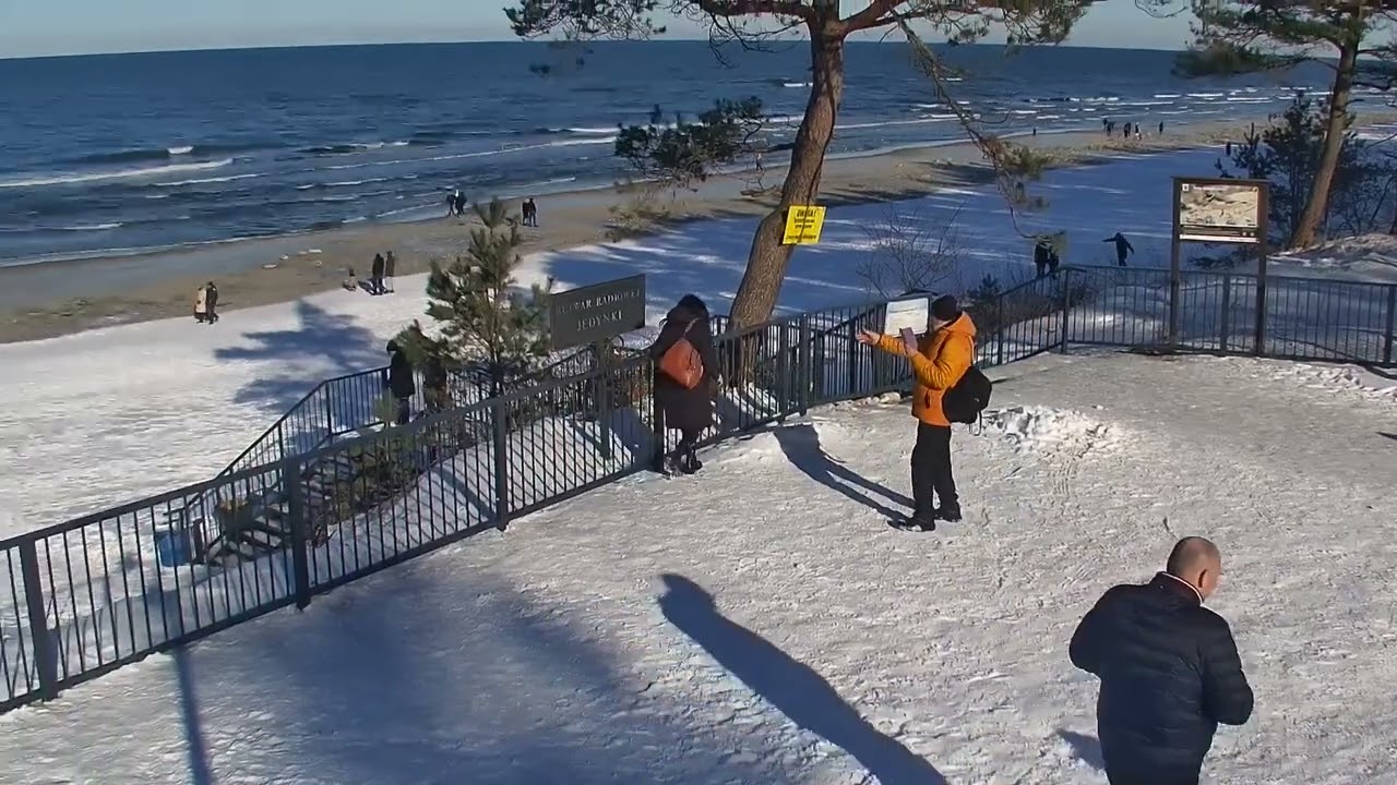 Stegna plaża: 15.02.2026  Bulwar Radiowej Jedynki. Kamera obrotowa - Aktualna pogoda w Stegnie