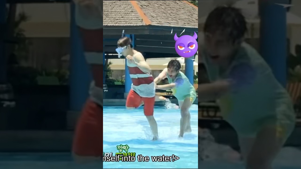 Jungkook trug Taehyung und sprang in den Pool 😂😂 #shorts#jungkook#taehyung