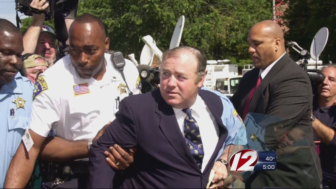 Skakel leaves prison after 11 years