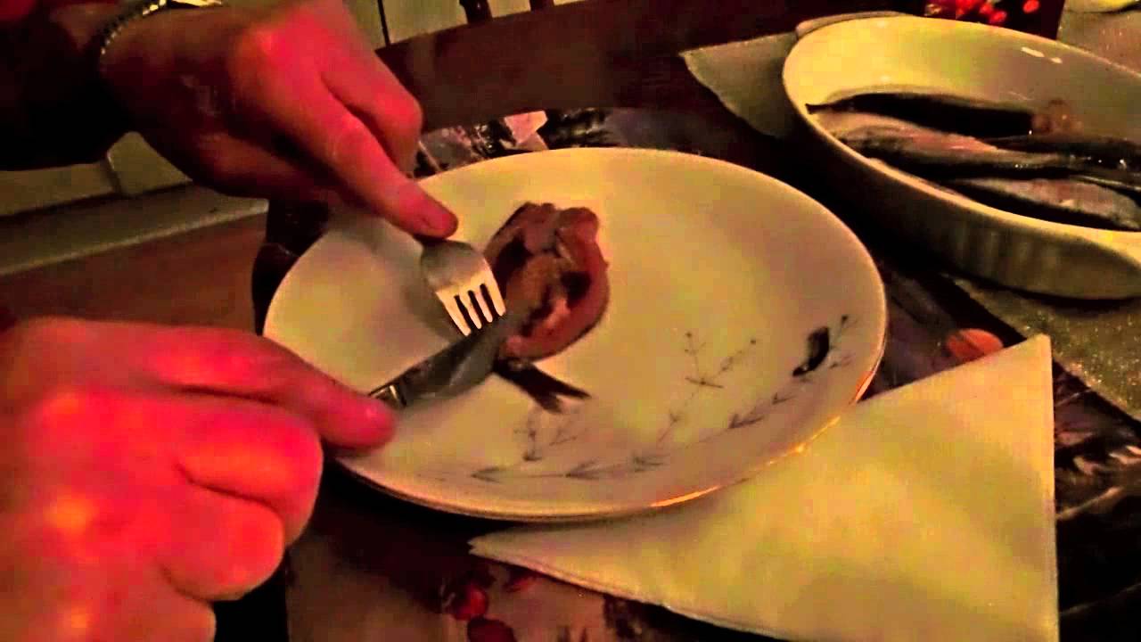 正しいシュールストレミングの召し上がり方