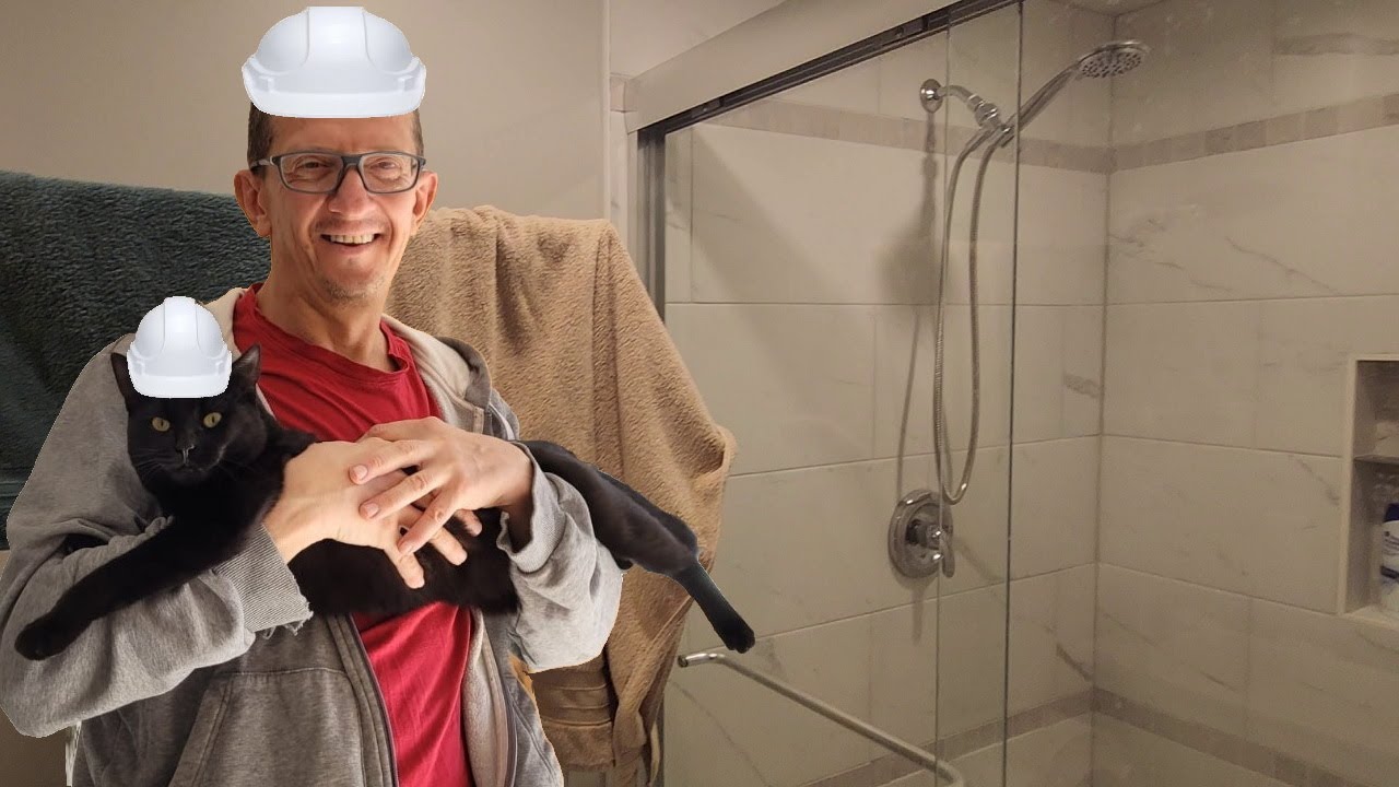 Sink & toilet installed, bathroom is done / Раковину та туалет встановлено, душова кімната закінчена