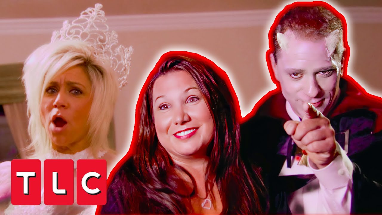 Theresa Attends A HALLOWEEN SPECIAL Reading Dressed Like A Princess | Long Island Medium