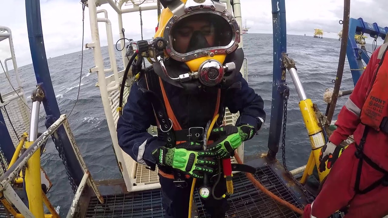 DRESSING THE DIVER