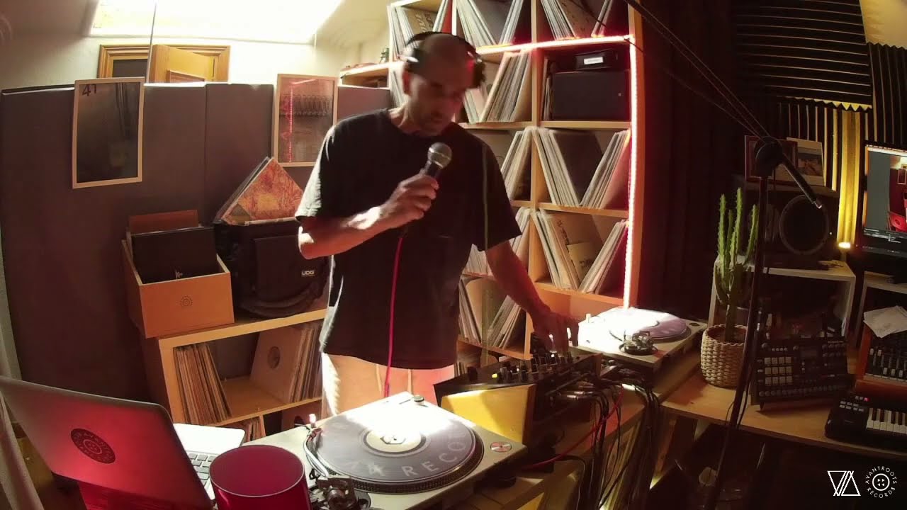 (Liquid drum & bass, jungle, breaks) Smoke Lab Transmission with PÑK
