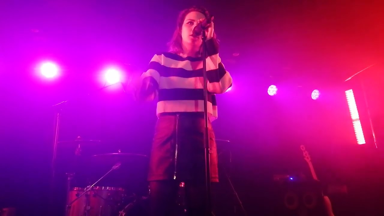Lies - Emma Blackery - October 7th 2018 - Beta, Copenhagen