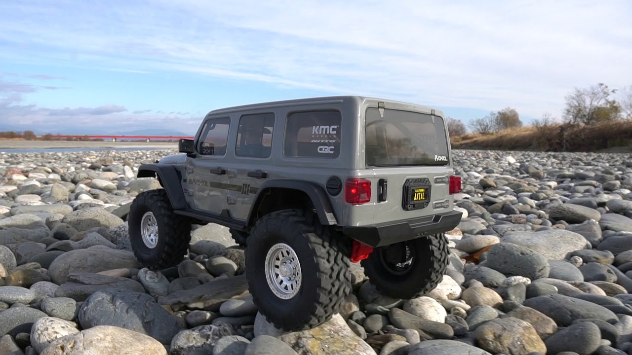 1/10 RC Car / Axial SCX10 III #4 - Jeep Wrangler Rubicon Rock Crawling